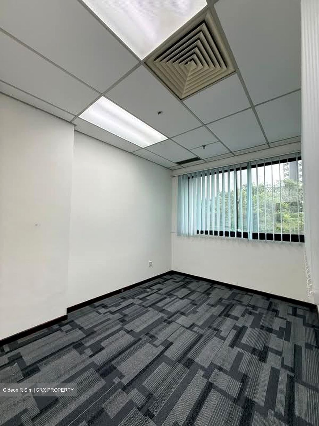 Balmoral Plaza (D10), Office #581735351